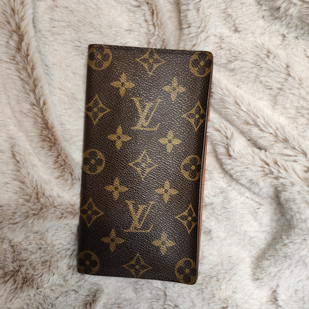 Louis Vuitton Monogram Wallet